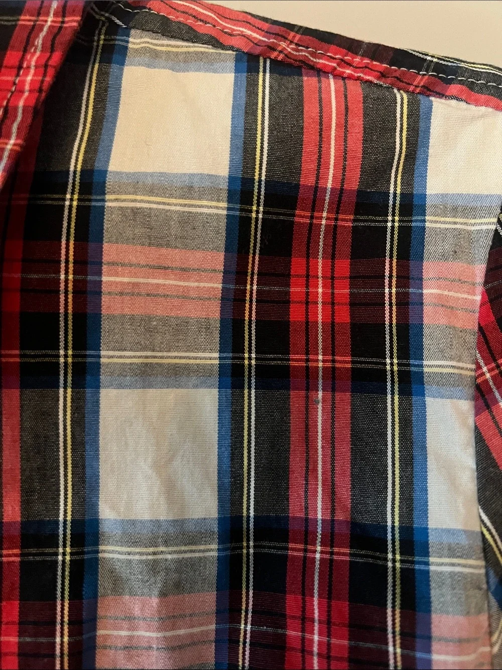 Women’s J Crew Red, White & Navy Plaid Short-Sleeve Button-Down Shirt